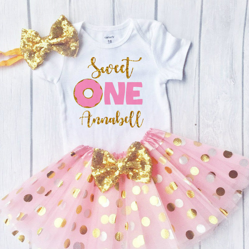 Baby Girls 1st Birthday Outfit, Sweet One, 1st Birthday outfit with a polka dot tutu - dipidoostudios