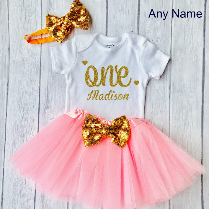 Girls 1st Birthday Outfit, 1st Birthday Gift, First Birthday Outfit - Sparkly Gold One Design