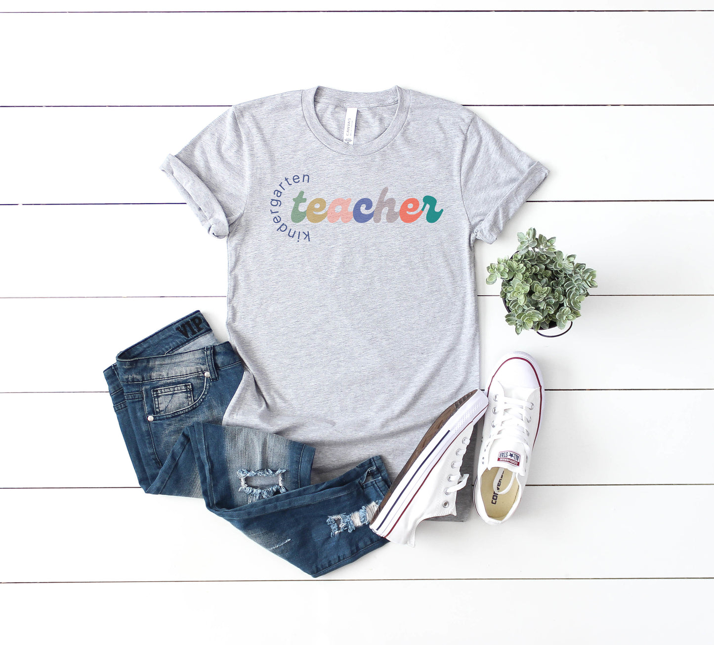 Kindergarten Teacher Shirt, Back to School Shirt, Grade Shirt, Personalized Teacher Tee, Grade School Shirt, Retro tee, BTS Shirt - dipidoostudios