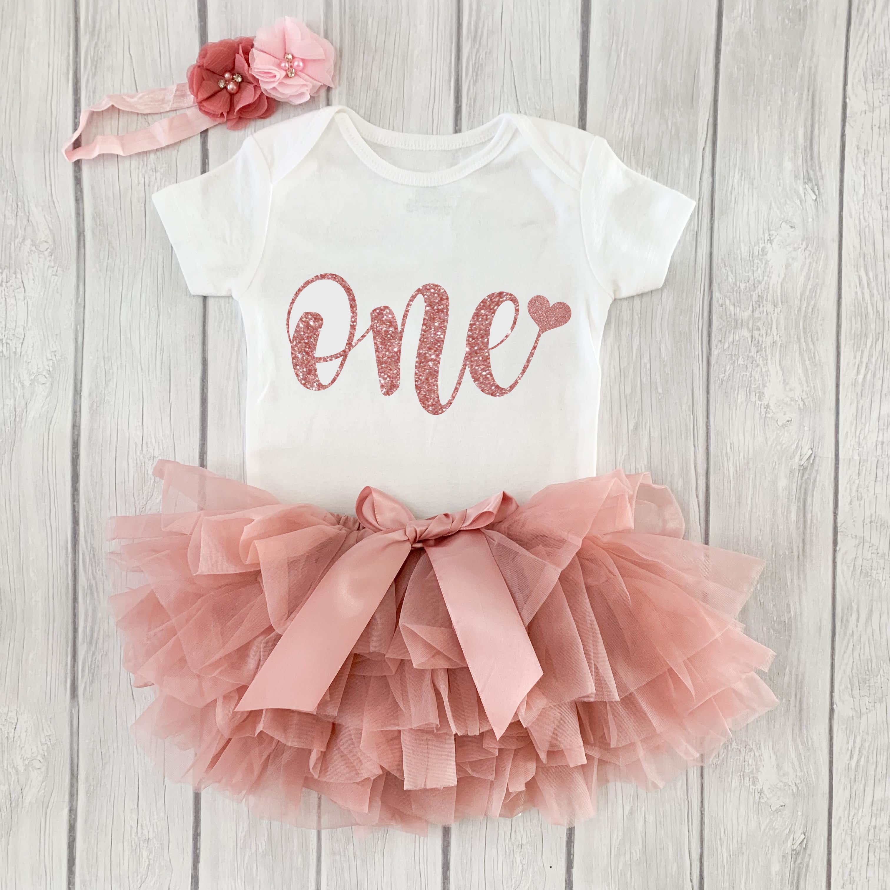 FunMunchkinsUS Baby Girls 1st Birthday Personalized Outfit Sparkly Rose Gold Design Top Headband Long Sleeves 6M